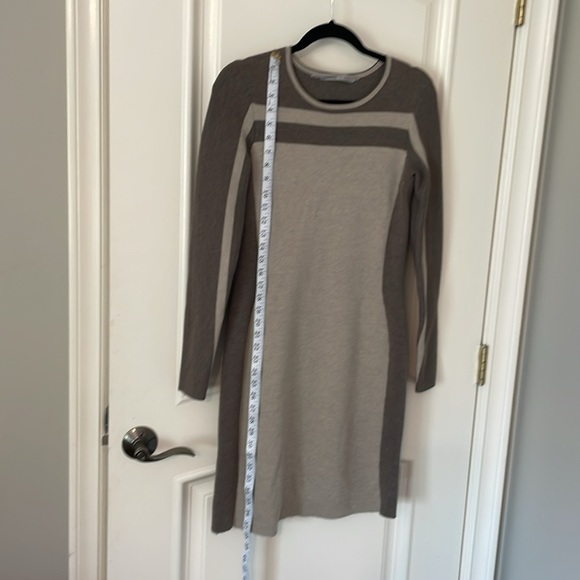 Athleta knit dress size small - Picture 5 of 7